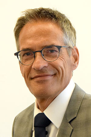 Dr. Martin Rieger